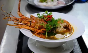 Phở biến tấu gây tranh cãi về cách gọi