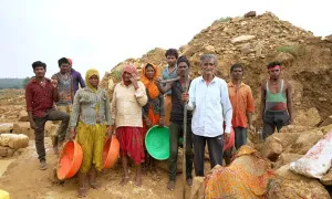 Những người ôm mộng đổi đời từ kim cương